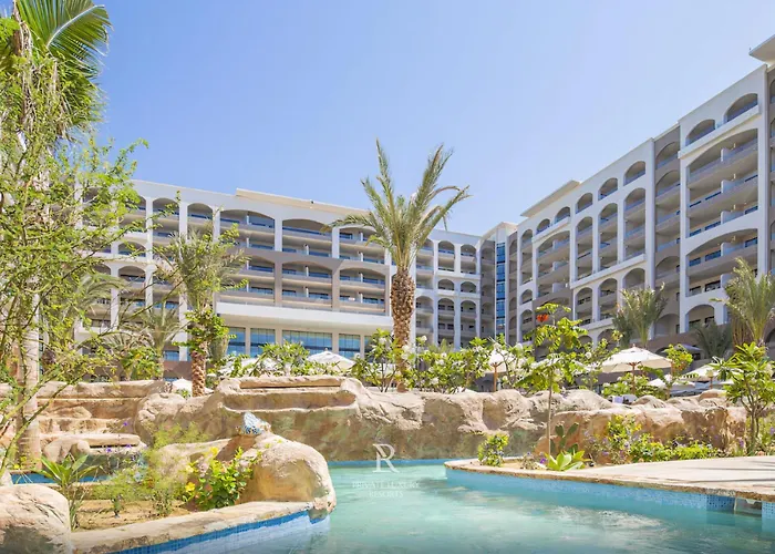 Resort Two Bedroom Pool View - La Valencia